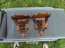 Magnifiques Paires de CONSOLES/ ETAGERE De La Forêt Noire Bois Sculpté Ancien