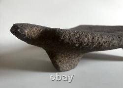 Metate tripode en basalte / Amérique du Sud (Costa Rica) pré-colombien / tortue