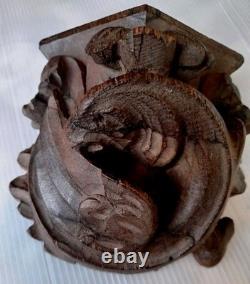 Neo gothique XIXe Statue en Bois Sculpture Dragon Chimere medieval moyen age