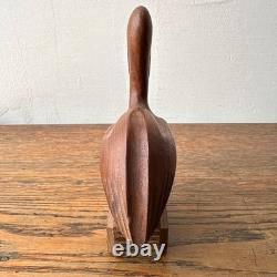 Objet d'art populaire japonais en bois de sculpture d'oiseau pélican