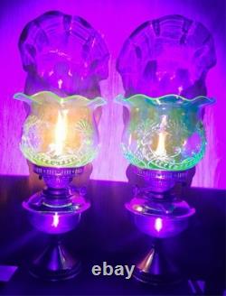 Ouraline Paire de Lampe pétrole cuivre Art Déco Oil Lamp Uranium Glass Vaseline