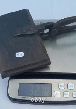 Outil Ancien GAUFRIER FER OU MOULE A HOSTIES OUBLIES en fonte XVIII XIXème