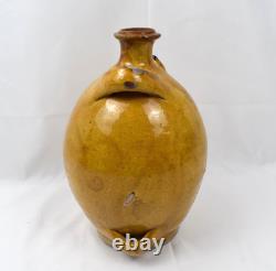 PROVENCE XIXe SIECLE CONSCIENCE TERRE CUITE VERNISSEE ENGOBE JAUNE A 4 PASSANTS