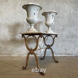 Paire De Vases Médicis Ancien