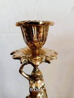 Paire de bougeoirs en bronze Louis XV