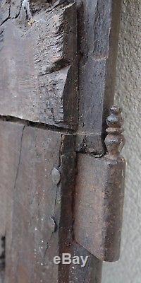 Paire de panneaux en bois sculpté 16-17ème / Portes Haute-époque / Carved wood