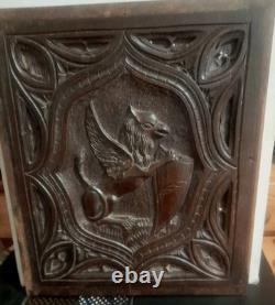 Panneau en bois Gothique sculpture 19e Griffon Chimère Medieval Moyen Age