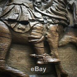 Panneau en chêne sculpté Scène de décapitation XVIIe Haute Époque Bois 17e