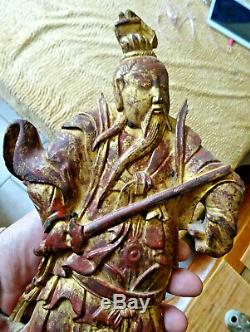 Personnage chinesculpté en bois rouge et doré chine asie wiet japan, superbe
