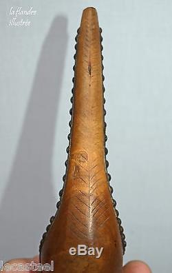 Petite paire de sabot bois de bethmale début 20ème art populaire