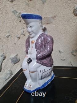 Pichet Jacquot anthropomorphe en céramique fin XIX eme