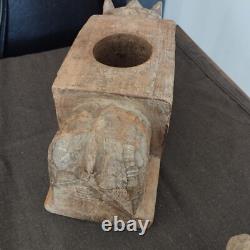 Pilon, Pressoir Ancien en Bois Sculpté Zoomorphe Bélier Art Populaire