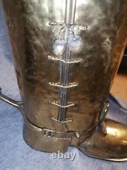 Porte Parapluie Ancien en Forme de Bottes Old Umbrella Stand in the Shape of B