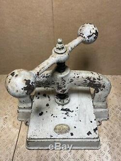 Presse a relier ANCIENNE Papeterie De La Bourse Royer Gérard DIJON FIN XIXEME