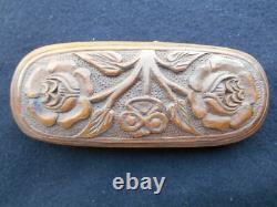 RARE ETUI A LUNETTES fin XVIII e DÉBUT XIX e BOIS SCULPTE ART POPULAIRE 13,5 cm