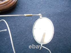 RARE ETUI A LUNETTES fin XVIII e DÉBUT XIX e BOIS SCULPTE ART POPULAIRE 13,5 cm