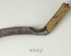 RARE FAUCILLE REVOLLIER FER FORGÉ MAIN 19e/1900 VOLANT À MOISSONNER ANCIEN