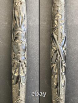 RARE ancienne HACHE XIXe MILITAIRE ART POPULAIRE gravée et signée ACIER CREUSOT