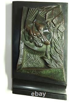 RELIEF BRONZE sur MARBRE 2 INDIENS CAMP de CONCENTRATION BUCHENWALD 06 Aout 1944