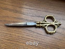 Rare Ancienne paire de ciseaux vers 1850 Visage Barbu acier et bronze