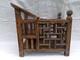 Rare. Chaise Chinoise 19e S. Pour Bébé En Bois. Assemblage à Tenons Et Mortaises