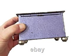 Rare Petit coffre fort métallique avec sa clé et code art déco