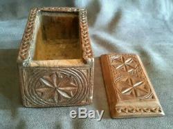 Rare ancien Coffret boite art populaire auvergne 1873 monoxyle en noyer sculté