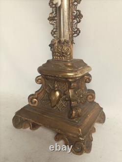 Rare ancien crucifix doré à la feuille d'or d'époque et style Louis-Philippe
