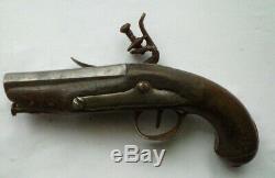 Rare ancien pistolet silex fer forgé haute-époque 18 éme xviii éme canon déco