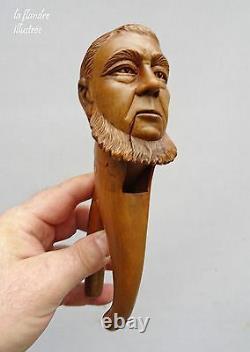 Rare casse noix figuratif sculpté d'un personnage politique barbu NUTCRACKER