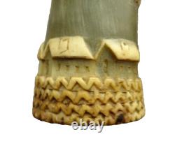 Rare corne à jus de tabac de berger art populaire