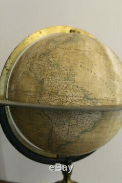 Rare globe terrestre DELAMARCHE 1863 en très bel état