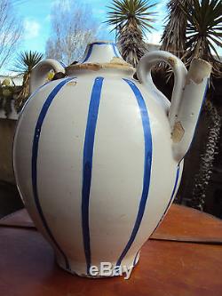 Rare grosse cruche vernissée blanc et bleue 19 ème