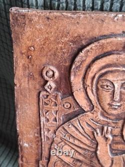 Relief en albatre De La Vierge À L'Enfant