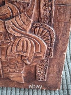 Relief en albatre De La Vierge À L'Enfant