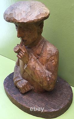 Sculpture Bois 40 CM Homme Basque Au Beret Fumant La Pipe Art Populaire
