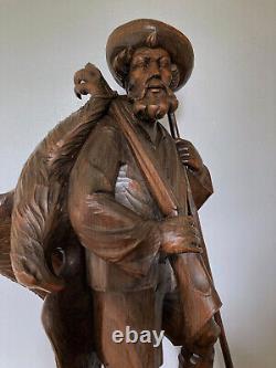 Sculpture ancienne en bois Forêt Noire Chasseur / Swiss, Germany hunter eagle