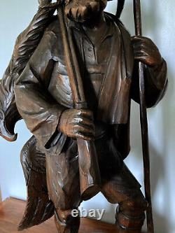 Sculpture ancienne en bois Forêt Noire Chasseur / Swiss, Germany hunter eagle