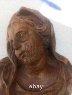 Sculpture relief en bois du buste de la vierge XVIIIème allemand
