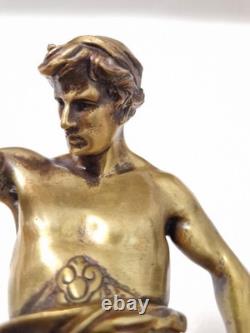 Statue En Bronze E Louis Picault