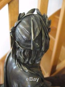 Statuette en Bronze signé Victor Evrard daté 1846 36 cm 6,7 Kg