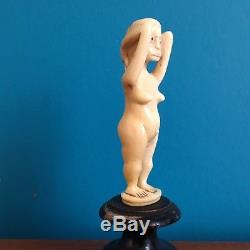 Statuette femme nue / érotique / art populaire / Bagnard, marin XIXème os bovin