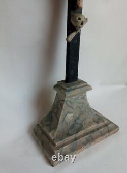 Superbe et rare grand crucifix en bois sculpté fin XVIII / début XIX S. 77 cm