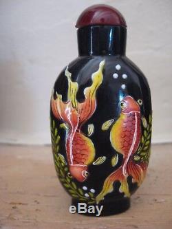 TABATIERE CHINOISE signée 18°S. DYNASTIE QING SNUFF BOTTLE aux Goldfish
