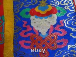 THANKA art bouddhiste du Tibet représente GURU RIMPOCHE dimension 68 sur 118 cm