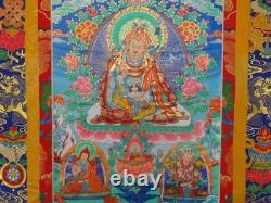 THANKA art bouddhiste du Tibet représente GURU RIMPOCHE dimension 68 sur 118 cm