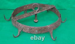 TRÈS ANCIENNE COURONNE D'OFFICE XVIII XIX e FER FORGÉ cuisine, boucherie