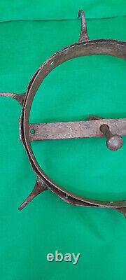 TRÈS ANCIENNE COURONNE D'OFFICE XVIII XIX e FER FORGÉ cuisine, boucherie