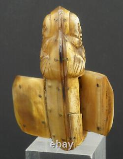 Tabatière 19th corne probablement Inuit ou nord Russie, old tobacco snuff box