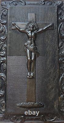 Tabatière en Corne Crucifixion Christ Religion XIX ème Art Populaire Snuff Box